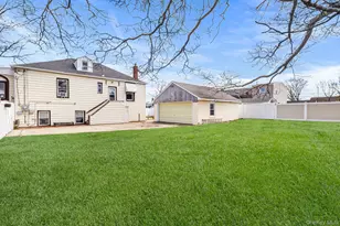 1517 10th St, West Babylon, NY 11704 - Photo 25