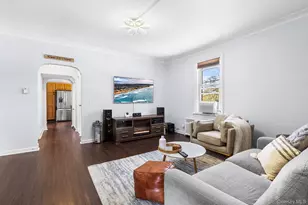 1517 10th St, West Babylon, NY 11704 - Photo 5