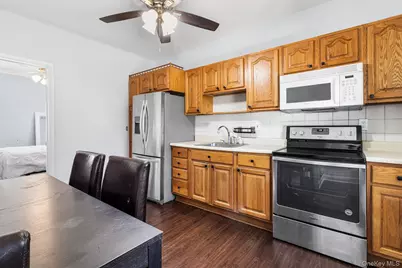 1517 10th Street, West Babylon, NY 11704 - Photo 17