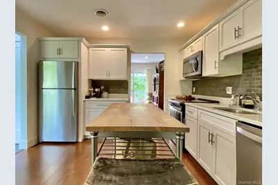 21 North Loop, Rhinebeck, NY 12572 - Photo 5