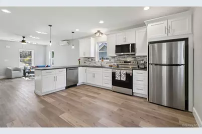 27 Windermere Avenue, Greenwood Lake, NY 10925 - Photo 11