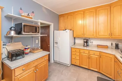 12 Crest Road, Danbury, CT 06811 - Photo 7