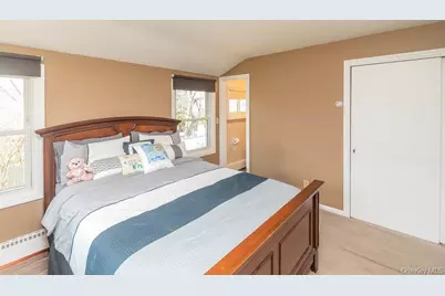 12 Crest Road, Danbury, CT 06811 - Photo 23