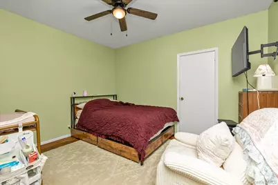 1118 W Broadway, Hewlett, NY 11557 - Photo 11