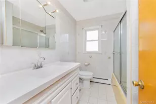 433 Palmer Rd, Yonkers, NY 10701 - Photo 13