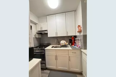 6740 Yellowstone Boulevard #2O, Forest Hills, NY 11375 - Photo 7