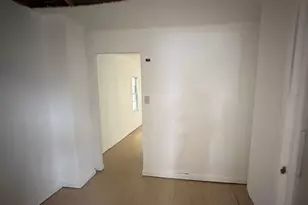 150-81 116th Dr, Jamaica, NY 11434 - Photo 5