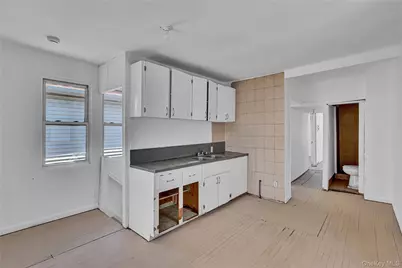 150-81 116th Road, Jamaica South, NY 11434 - Photo 3