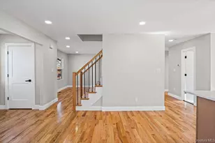 19 Rugby Rd, Merrick, NY 11566 - Photo 19