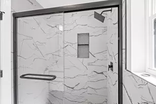 19 Rugby Rd, Merrick, NY 11566 - Photo 11