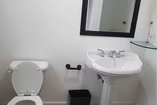 51 Hillandale Ave, White Plains, NY 10603 - Photo 11