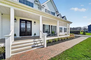 124 Mulford Dr, Wallkill, NY 12589 - Photo 7