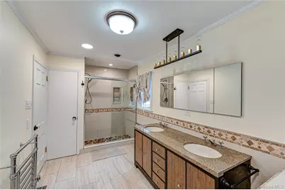 23 Pinetree Lane, Old Westbury, NY 11568 - Photo 17