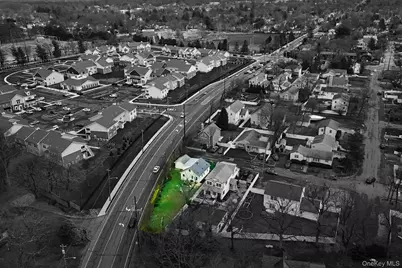 1 William Street, East Northport, NY 11731 - Photo 29