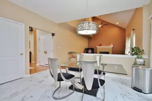 216 Roosevelt Dr, Fishkill, NY 12524 - Photo 9