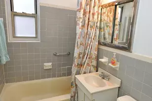 682 Tuckahoe Rd, Yonkers, NY 10710 - Photo 17