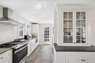 250 Oak Rd, New Suffolk, NY 11956 - Photo 5