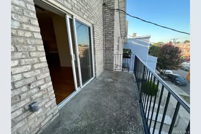 1307 Balcom Avenue, Bronx, NY 10461 - Photo 9