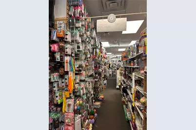 852 Cypress Avenue, Ridgewood, NY 11385 - Photo 3