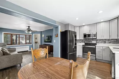 1774 Franklin Avenue, East Meadow, NY 11554 - Photo 7