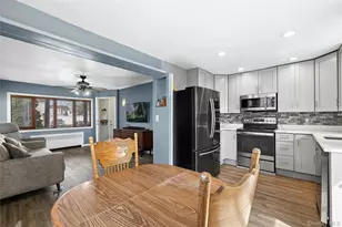 1774 Franklin Ave, East Meadow, NY 11554 - Photo 7