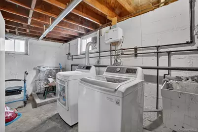 173 Hunter Avenue, Yonkers, NY 10704 - Photo 19