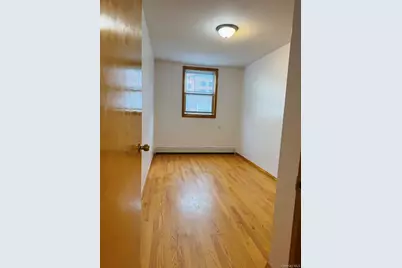 31-39 30th Street #2Fl, Astoria, NY 11106 - Photo 5