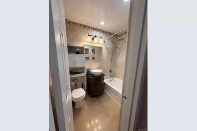 153-25 88th Street #5G, Howard Beach, NY 11414 - Photo 3