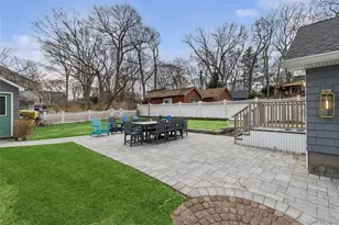 1050 Pine Ave, Southold, NY 11971 - Photo 3