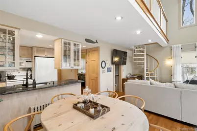 1050 Pine Avenue, Southold, NY 11971 - Photo 9