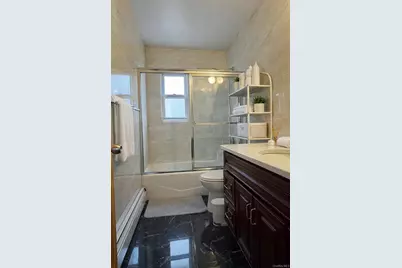 85-60 261st Street, Floral Park, NY 11001 - Photo 9