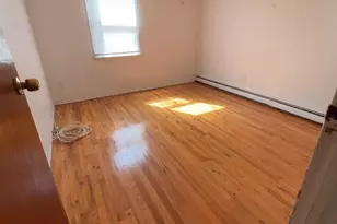 85-60 261st St, Floral Park, NY 11001 - Photo 7