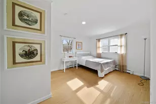 653 Meadow Rd, Smithtown, NY 11787 - Photo 17