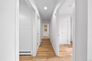 653 Meadow Rd, Smithtown, NY 11787 - Photo 11