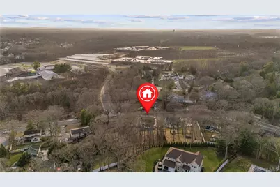 653 Meadow Road, Smithtown, NY 11787 - Photo 7