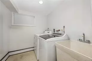 130 West Dr, Massapequa, NY 11758 - Photo 19