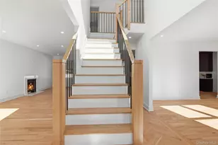 16 Otsego Pl, Jericho, NY 11753 - Photo 11