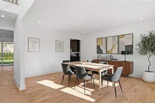 16 Otsego Pl, Jericho, NY 11753 - Photo 5