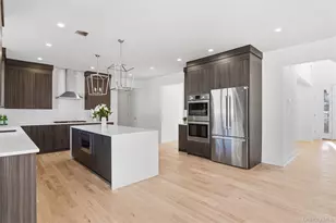 16 Otsego Pl, Jericho, NY 11753 - Photo 21