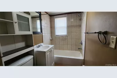 51 Hackensack Road, Mastic Beach, NY 11951 - Photo 15