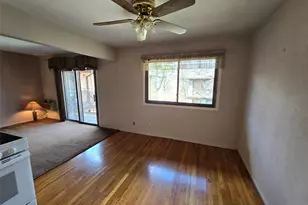 10 Oakwood Terrace, New Windsor, NY 12553 - Photo 11