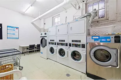 4006 7th Avenue #25, Brooklyn, NY 11232 - Photo 15