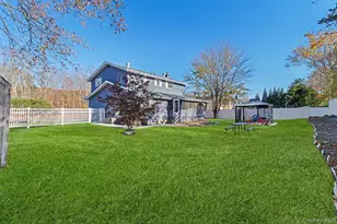 164 Colonial Springs Rd, Wheatley Heights, NY 11798 - Photo 35