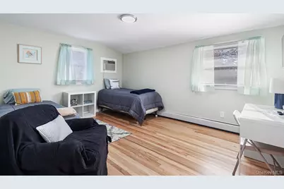 164 Colonial Springs Road, Wheatley Heights, NY 11798 - Photo 21