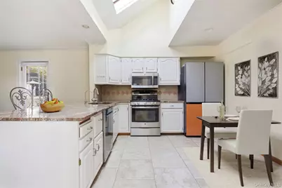 29 Montrose Road, Yonkers, NY 10710 - Photo 5