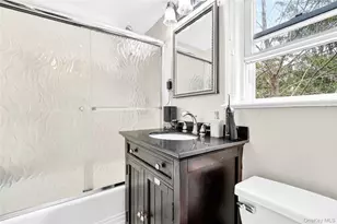 7 Winthrop Ln, Scarsdale, NY 10583 - Photo 31