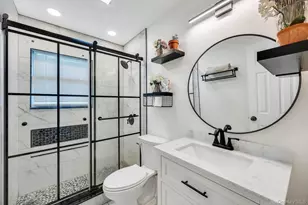 33 Wiltshire Dr, Commack, NY 11725 - Photo 7