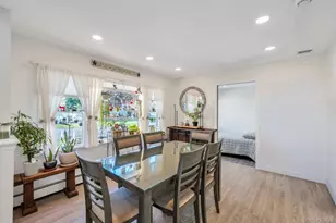 33 Wiltshire Dr, Commack, NY 11725 - Photo 5