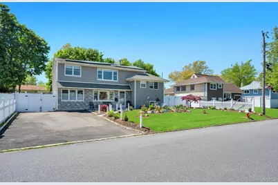 33 Wiltshire Drive, Commack, NY 11725 - Photo 25