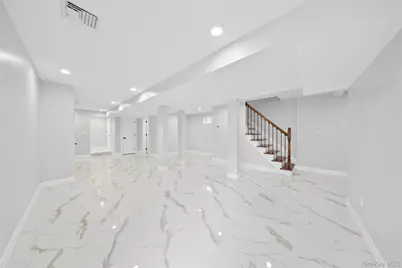 19 6th Street, New Hyde Park, NY 11040 - Photo 17